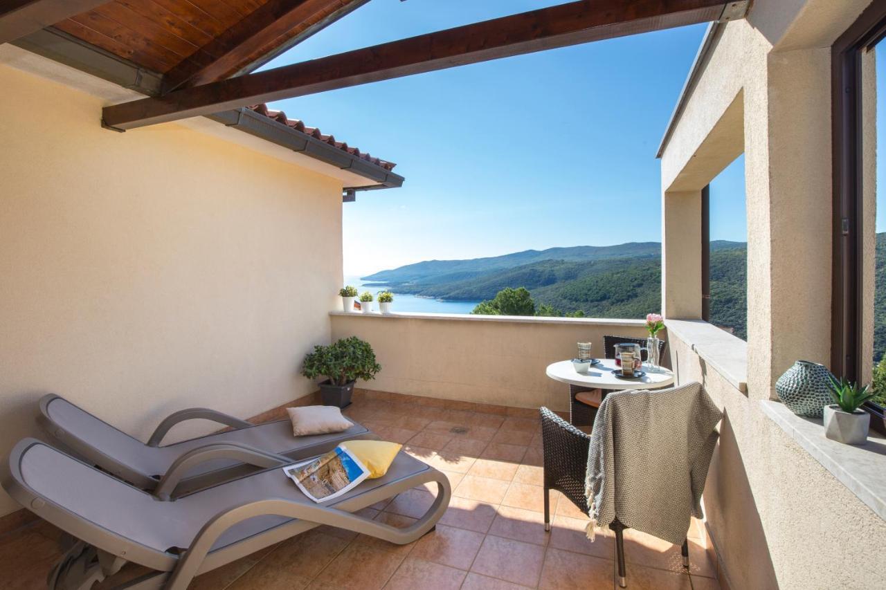Apartments Agava Romantic Rabac Eksteriør billede